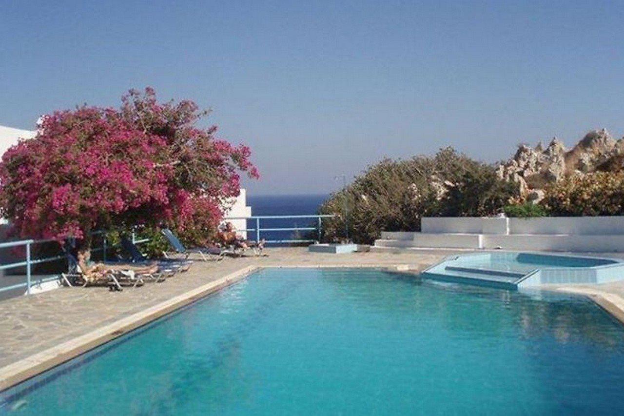 Albatros Hotel Amoopi Extérieur photo